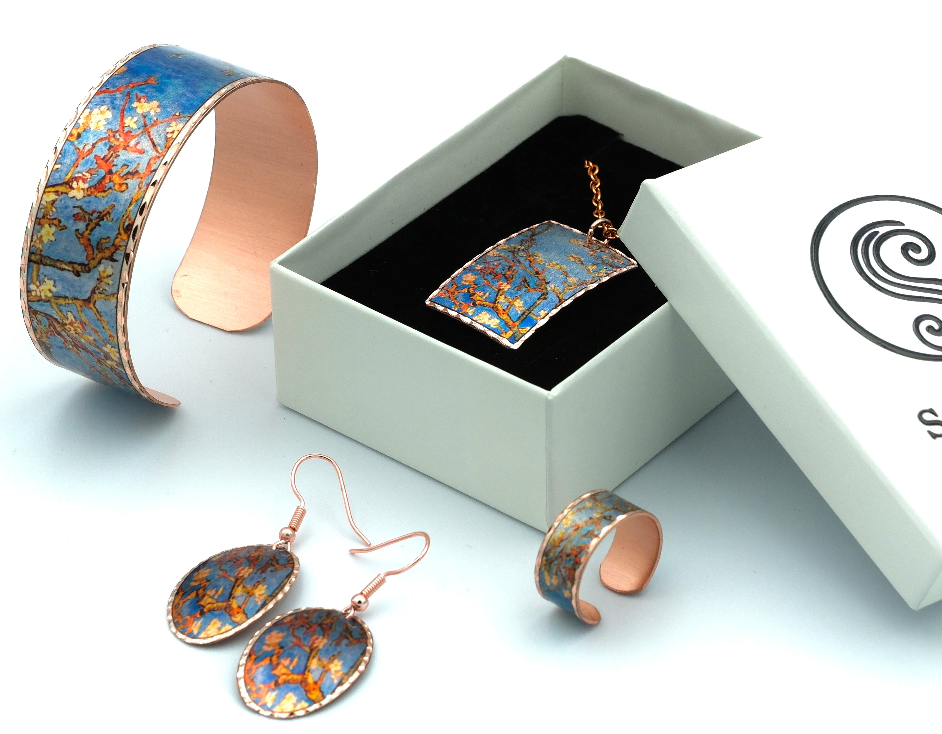 Vincent van Gogh “Almond Blossoms” Sanatsal Takı Seti