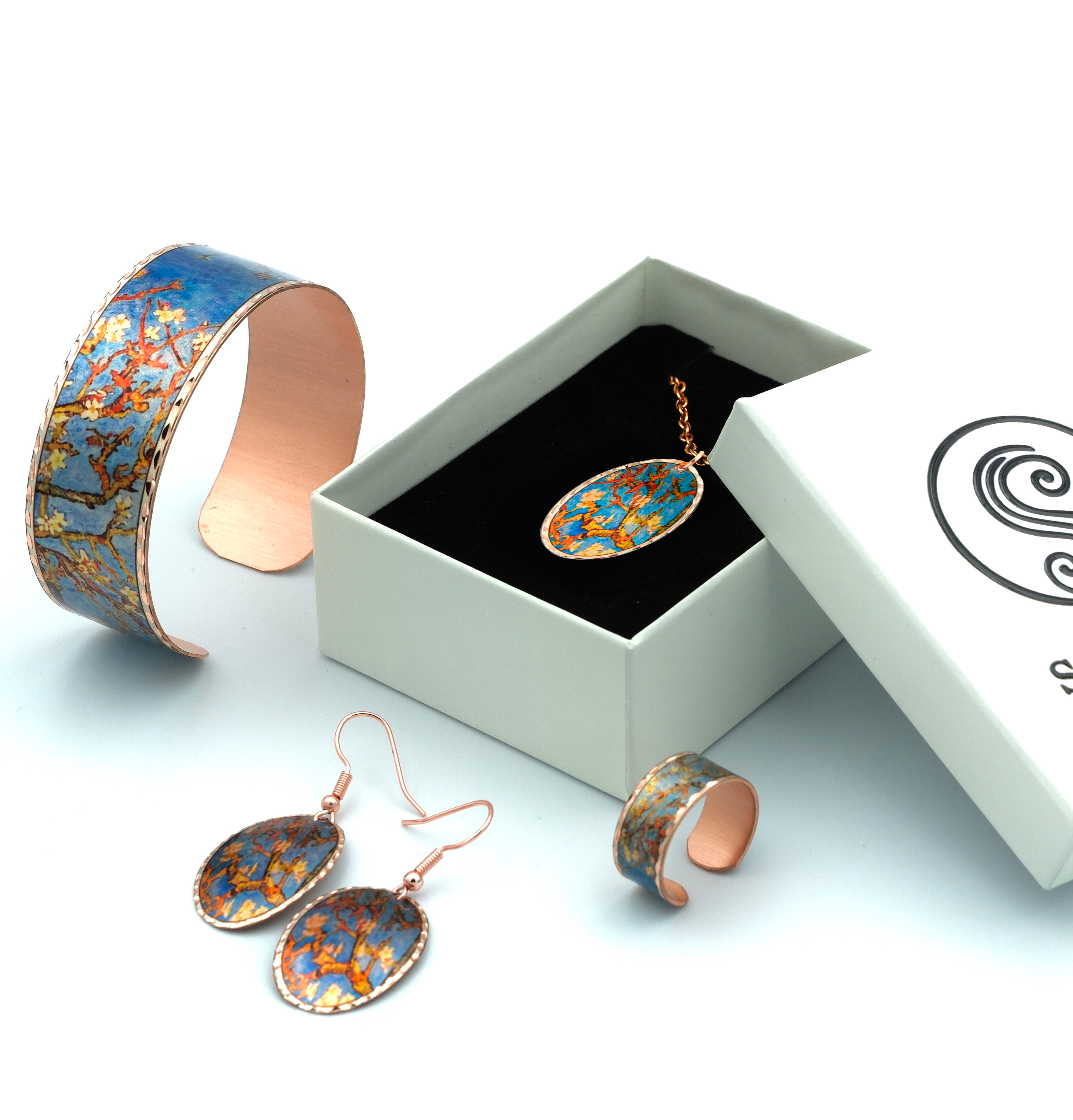 Vincent van Gogh “Almond Blossoms” Sanatsal Takı Seti